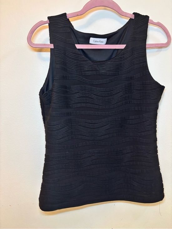 Calvin Klein Tops - Calvin Klein Black Wavy Ribbed Tank